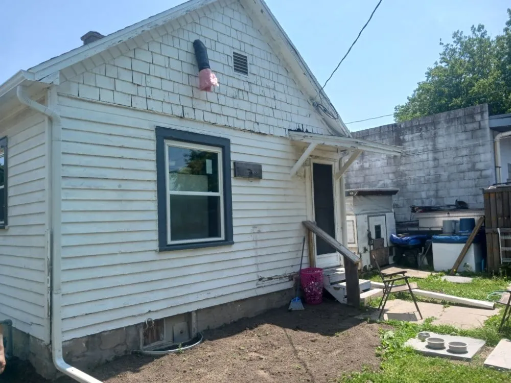 Slide of Vermilion Vinyl Home Exteriors