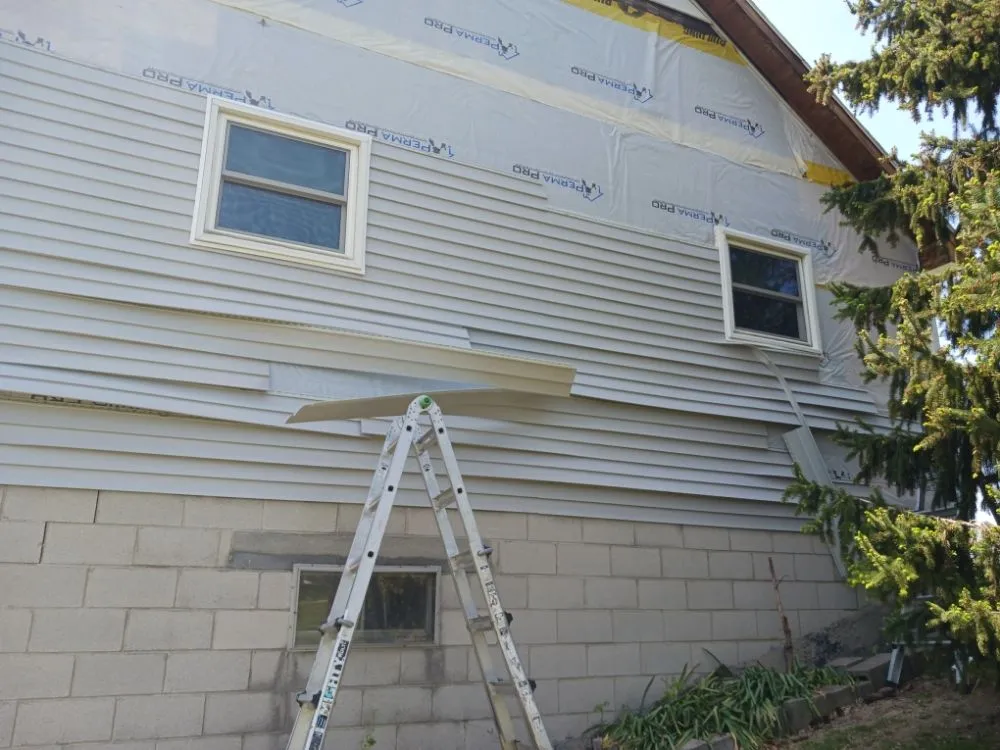 Slide of Vermilion Vinyl Home Exteriors