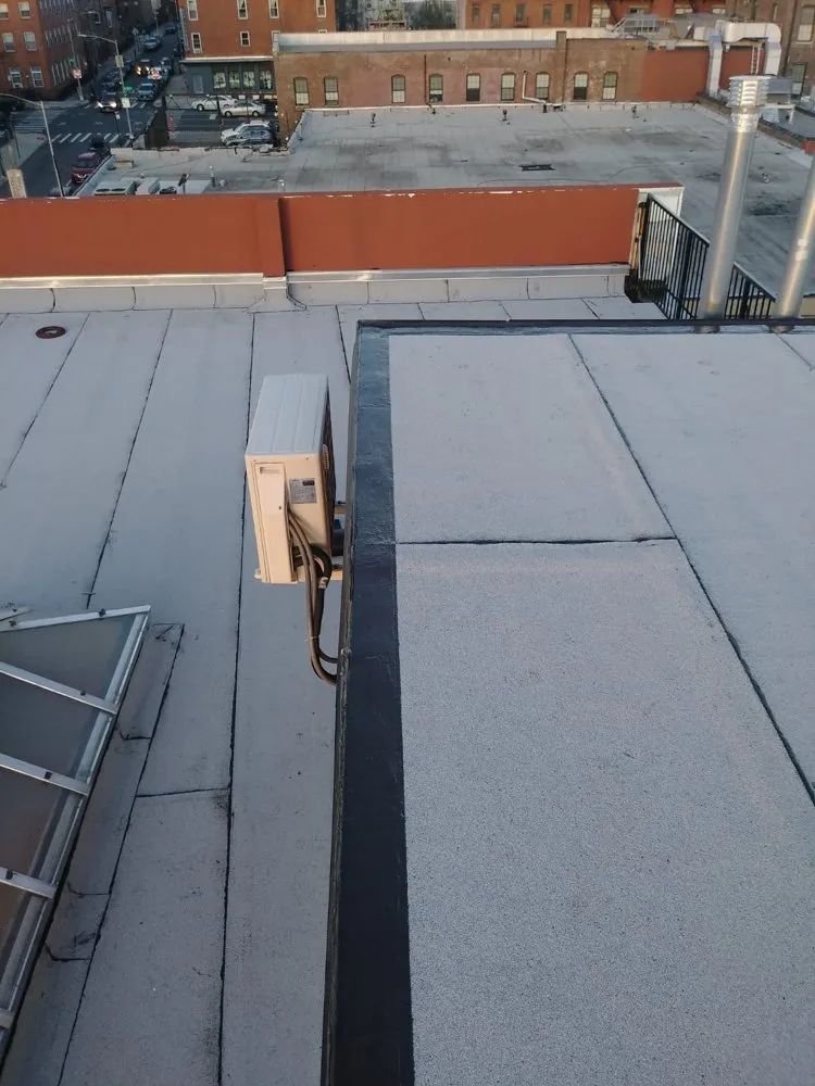 Slide of Verrazano Roofing