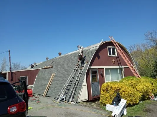 Vertex & Apex Roofing Logo