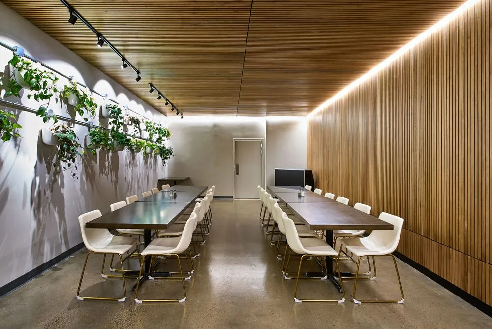 Slide of Vertex Construction