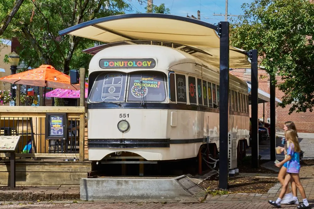 Slide of Vertex Construction