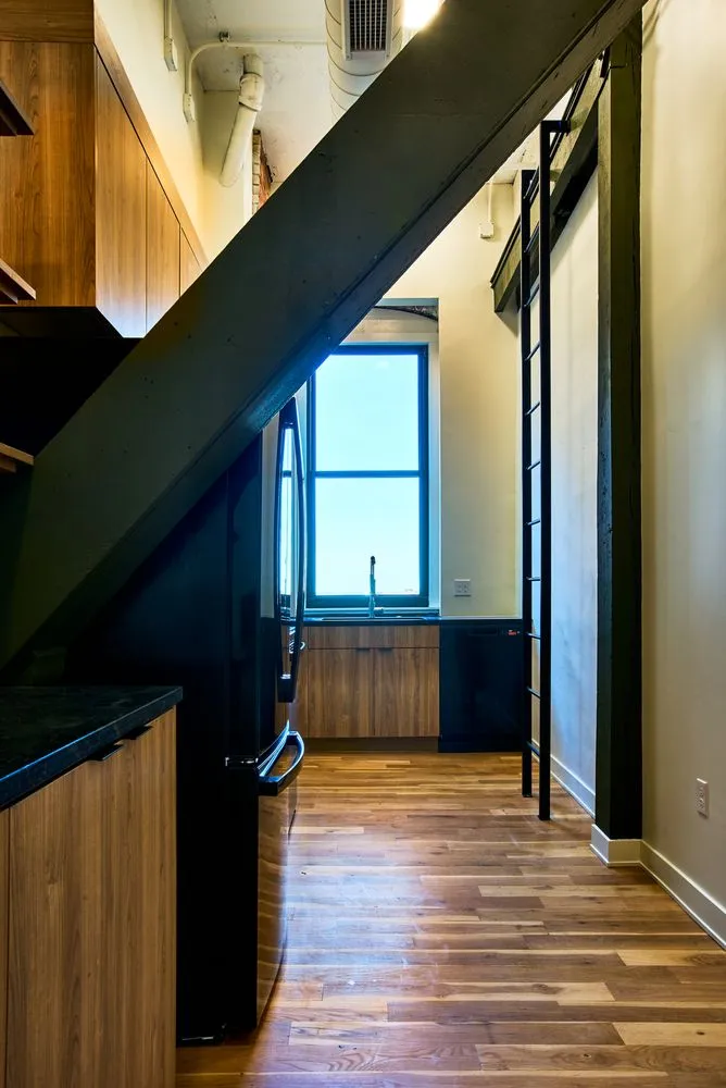 Slide of Vertex Construction