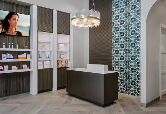 Vertex Construction Logo