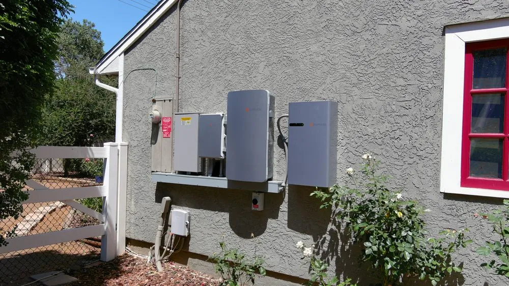 Slide of Verza Solar Electric Design