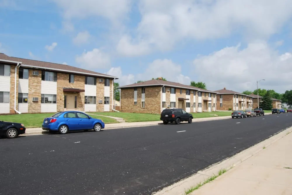 Slide of Vesel Services