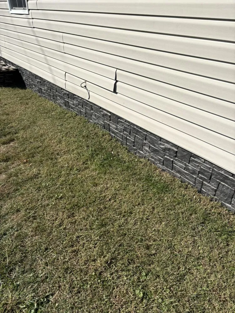 Emergency flat roof repair in Tunnelton, WV - Vest Construction