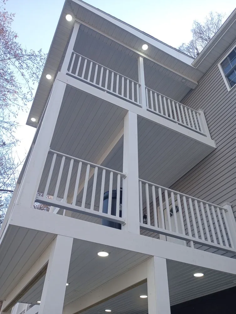 Professional roof inspection near you in Tunnelton, WV by Vest Construction