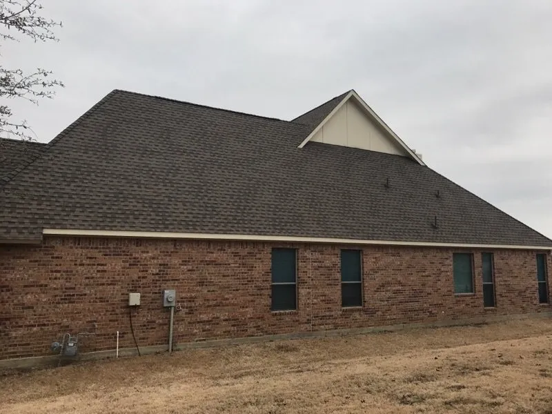 Slide of Veteran Roofing & Construction