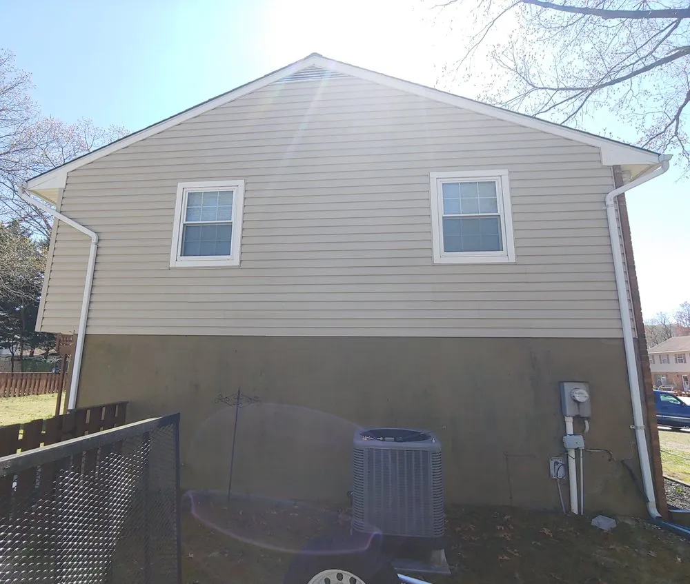 Slide of Veterans Best Powerwashing