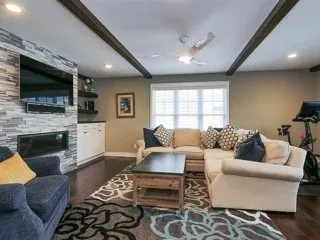 Slide of Veterans Construction Services