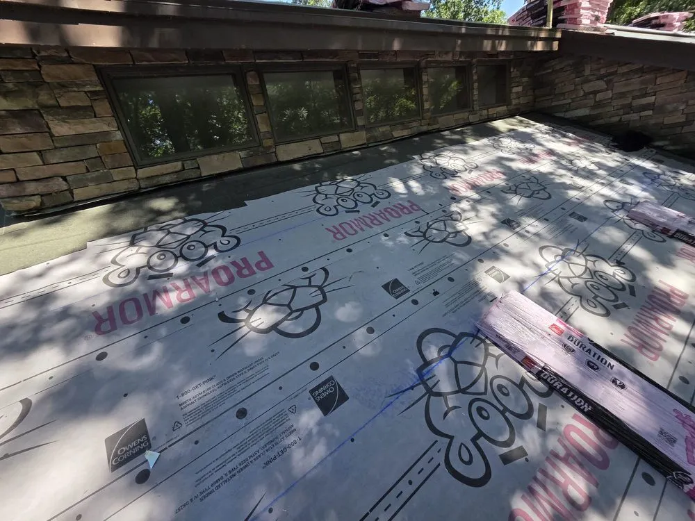 Emergency shingle roofing service with free inspection in Egg Harbor Township, NJ by Veterans Roofing