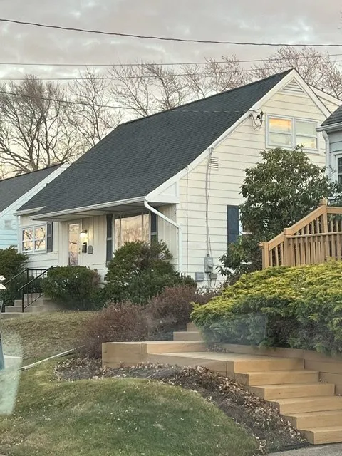 Slide of Vets Elite Roofing & Siding