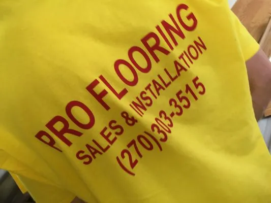 Vette City Roofing & Flooring Logo