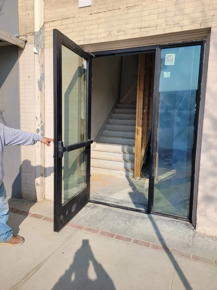 Slide of Vezina Industries