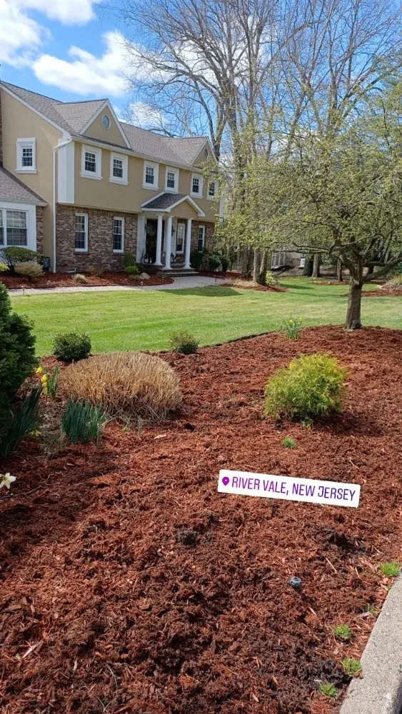 Slide of V&G Landscaping