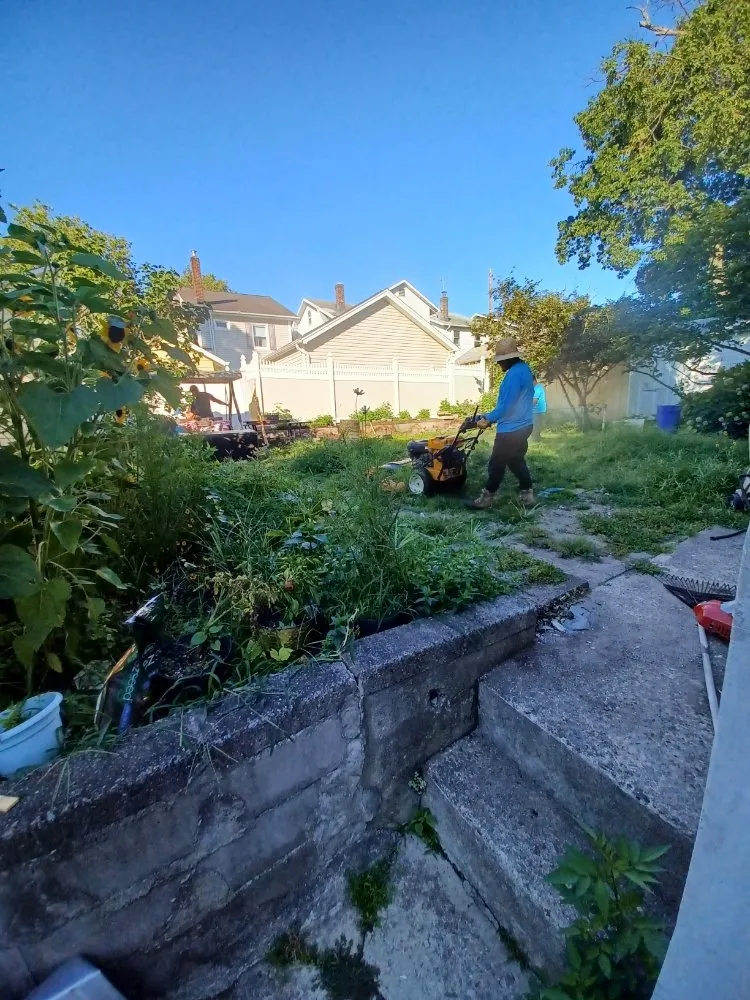 Slide of V&G Landscaping