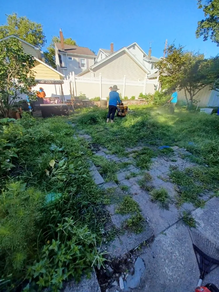 Slide of V&G Landscaping