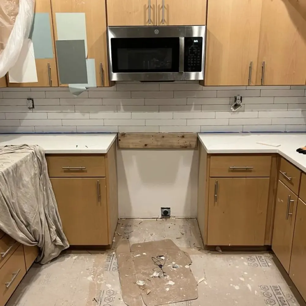 Slide of VH Construction & Handyman