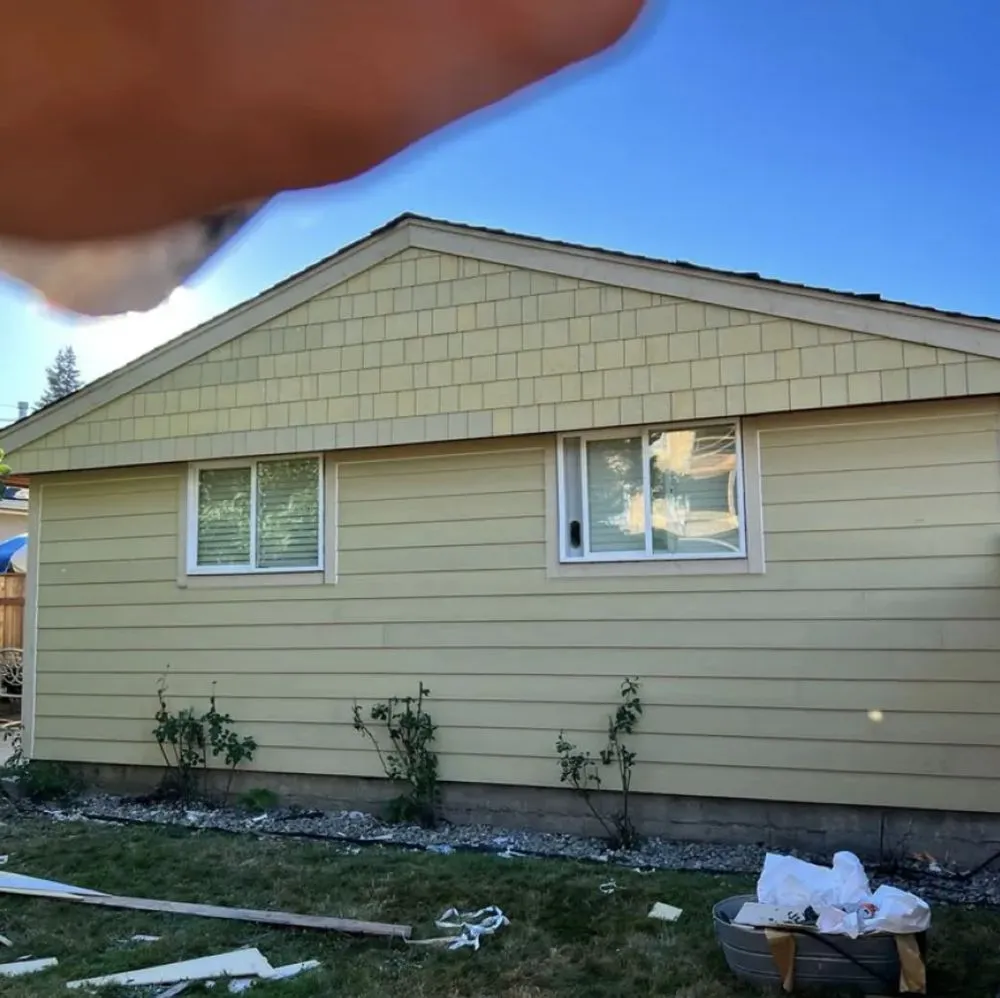 Slide of VH Construction & Handyman