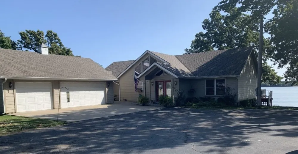 Slide of VH1 Roofing