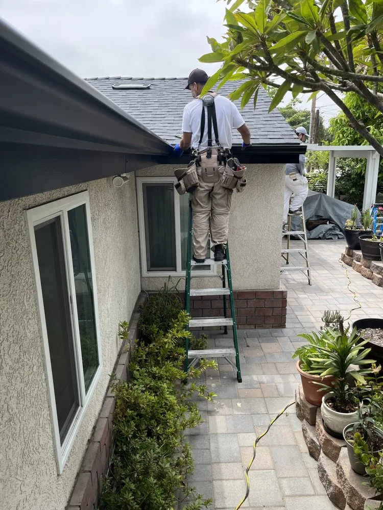 Slide of Vibe Roofing