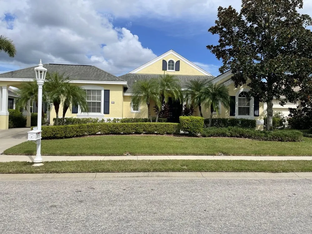 Top-rated flat roof repair experts serving Palm River-Clair Mel, FL - Vibrant Roofing