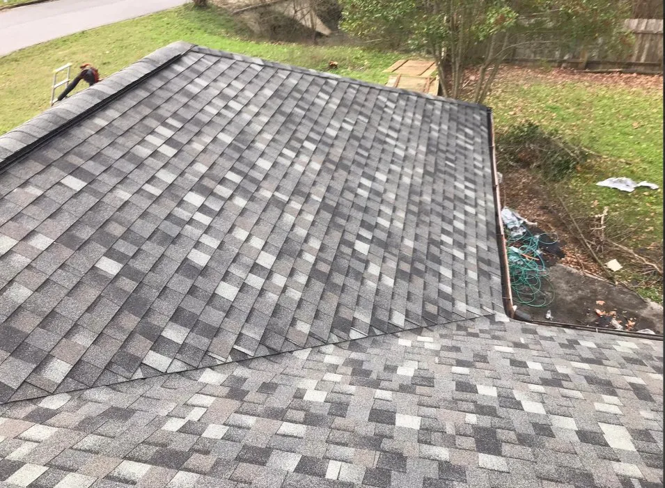 Slide of Vicente Roofing & Painting