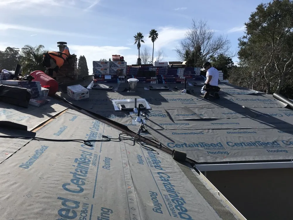 Slide of Victor A. Lopez Roofing