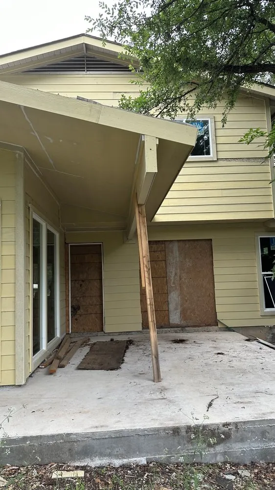 Slide of Vida Contractors Texas