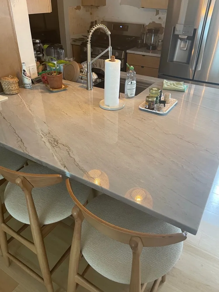 Slide of Vida Contractors Texas