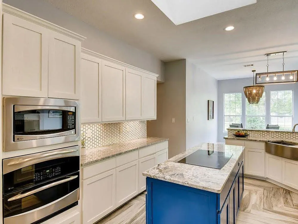 Slide of Vida Contractors Texas