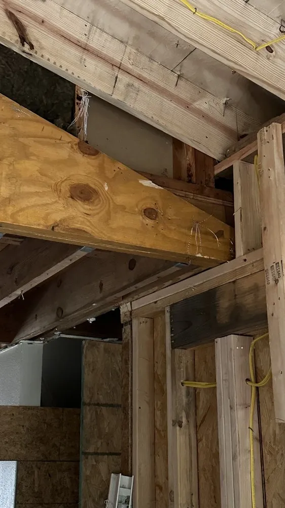 Slide of Vida Contractors Texas