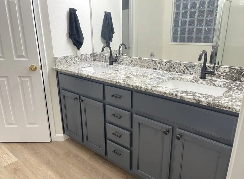 Slide of Vida Contractors Texas