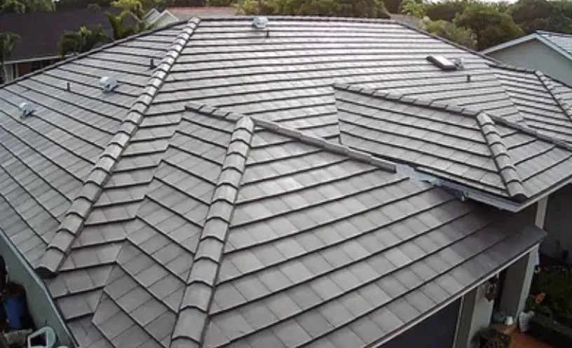 Slide of Vidallado Roofing