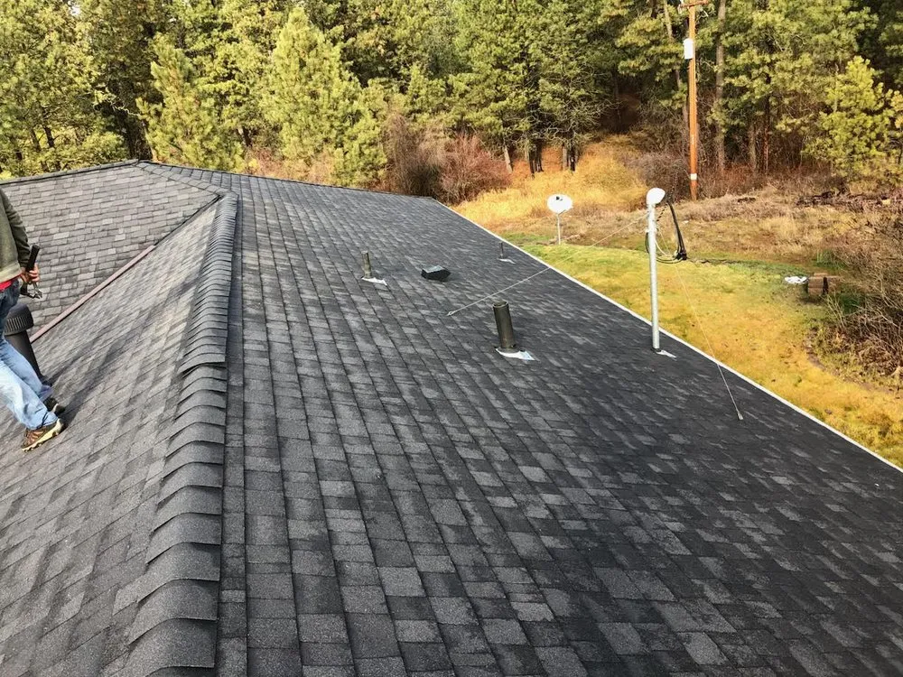 Slide of Viking Roofing And Exteriors