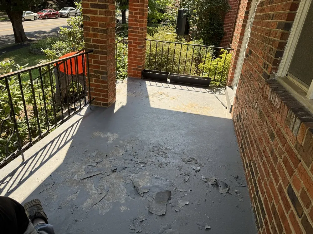 Slide of Villaleza Construction