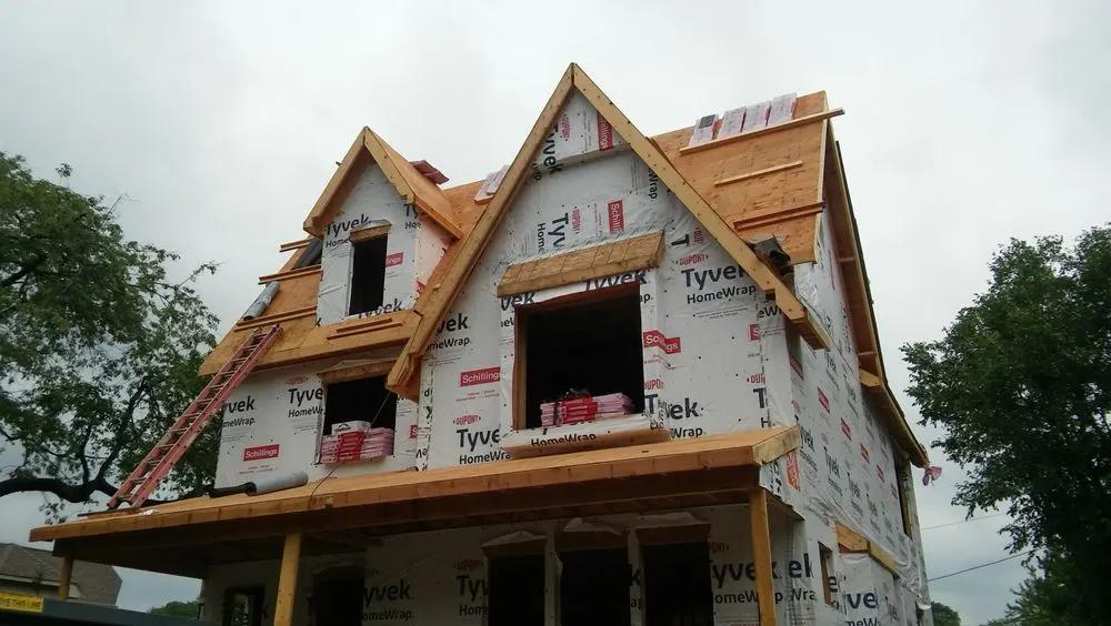 Slide of Villanueva Roofing