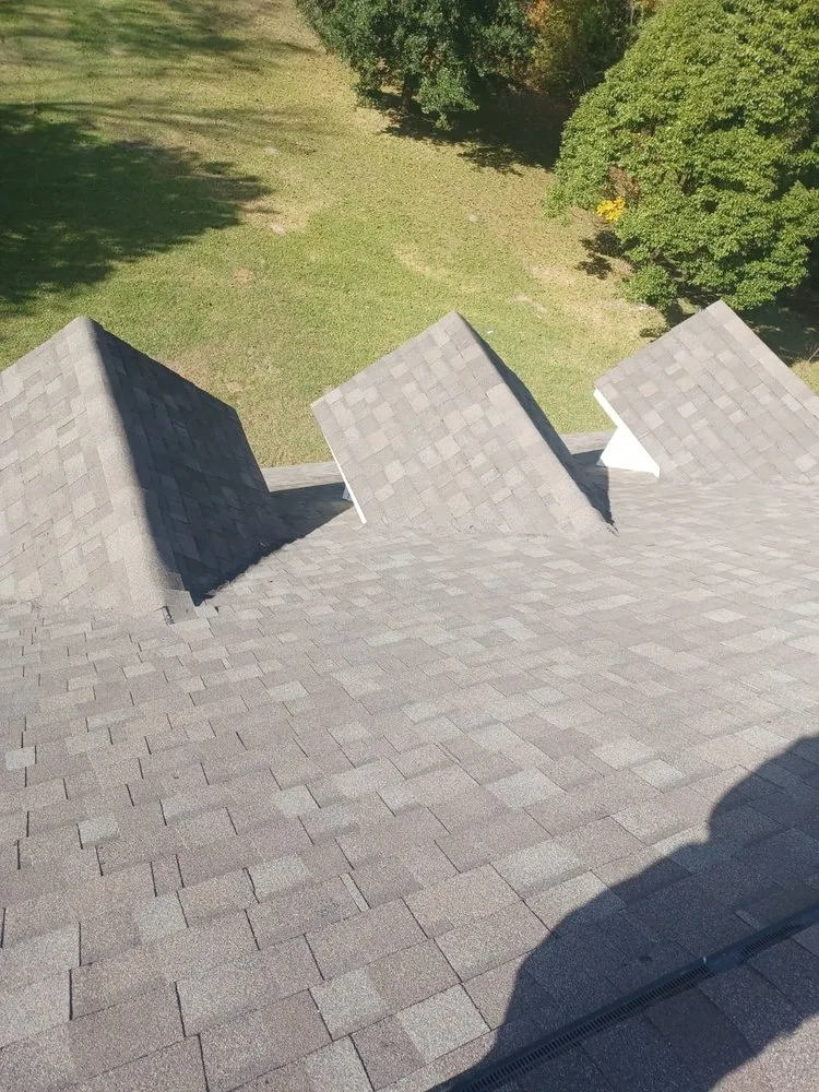 Slide of Villarreal Modern Construction