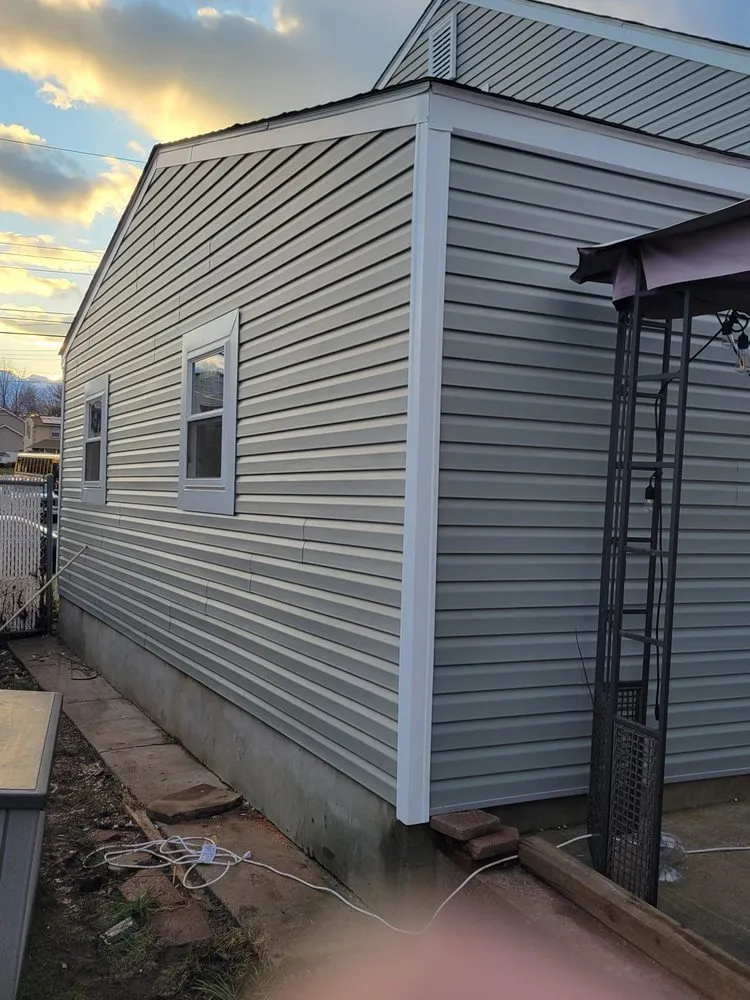 Slide of Villas Group Roofing