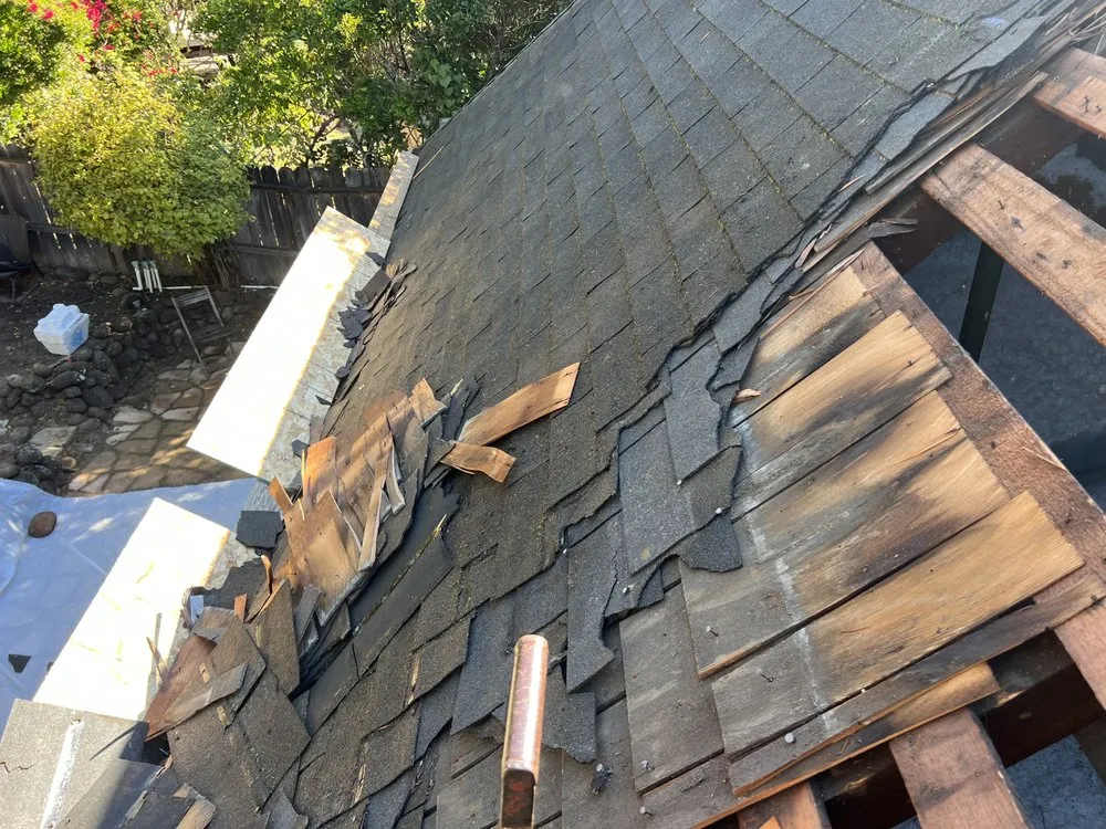 Slide of Villa's Roofing Company