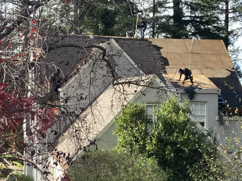 Slide of Villa's Roofing Company