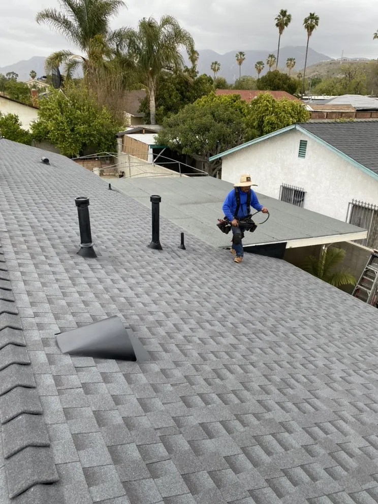 Professional roof installation for fast service across Pacoima, CA - Villa’s Roofing
