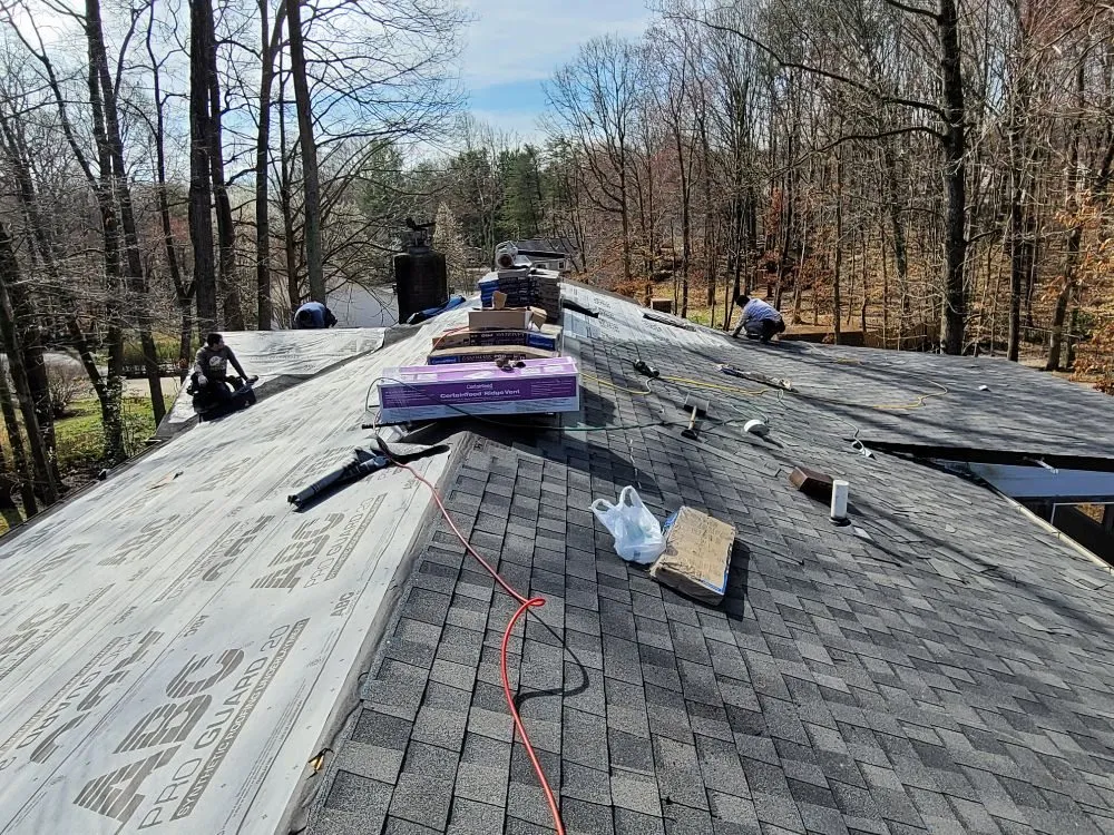 Slide of Villatoro Roofing