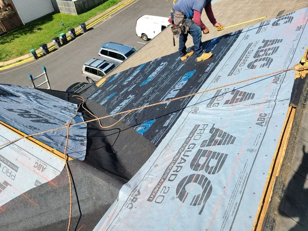 Slide of Villatoro Roofing