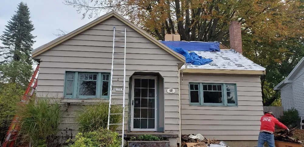 Slide of Villaurigui Roofing