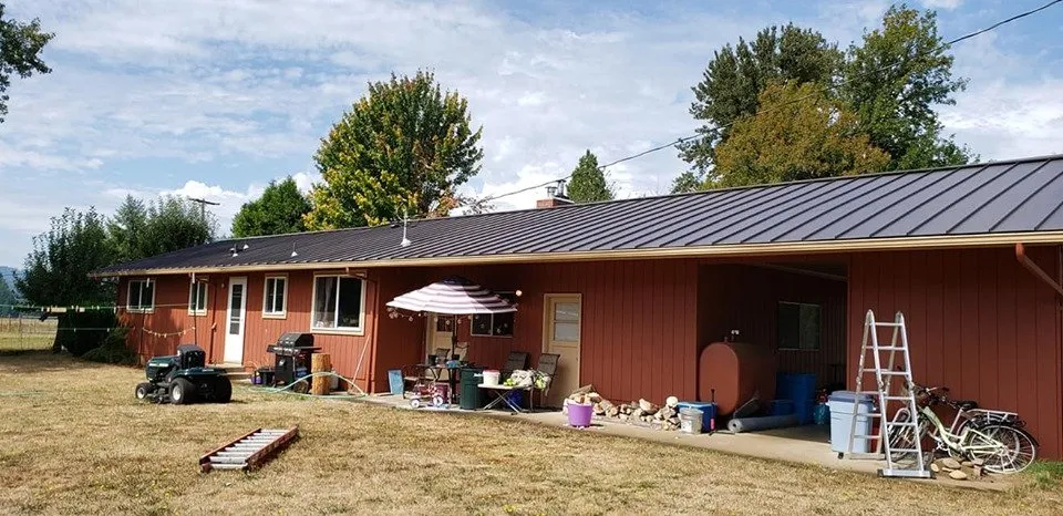 Slide of Villaurigui Roofing