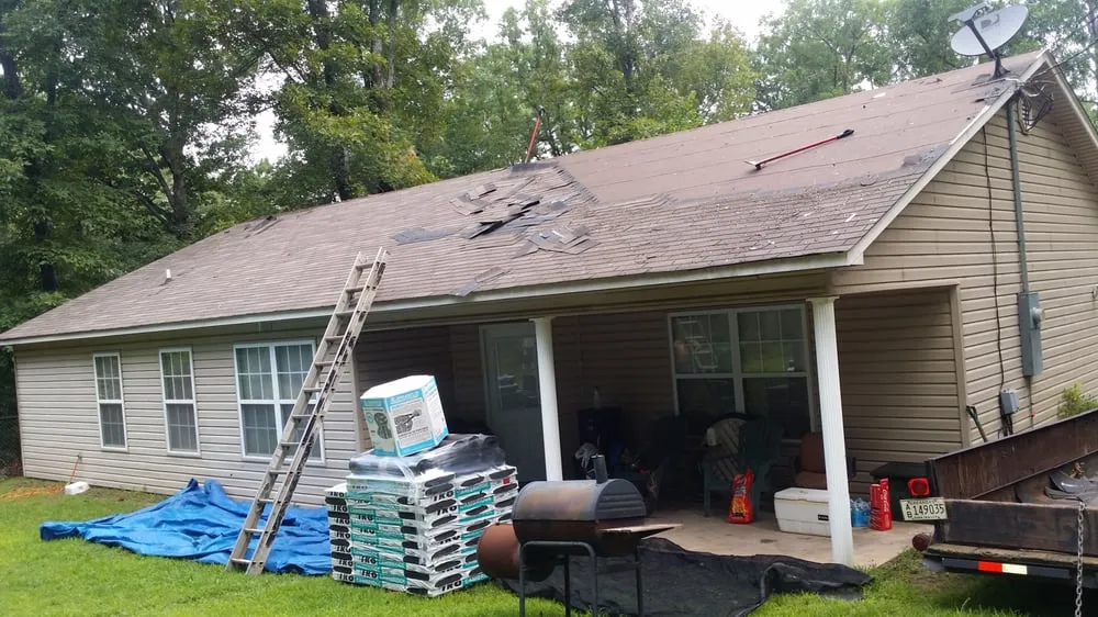 Slide of Villeda Roofing