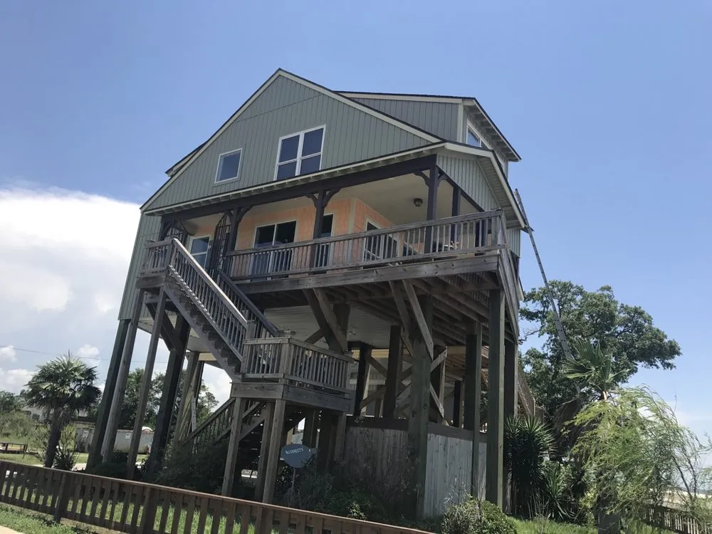 Slide of Vinamark Exterior Design