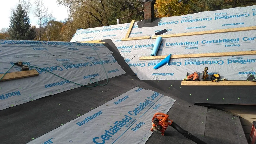 Slide of Vincent Builders & Roofing